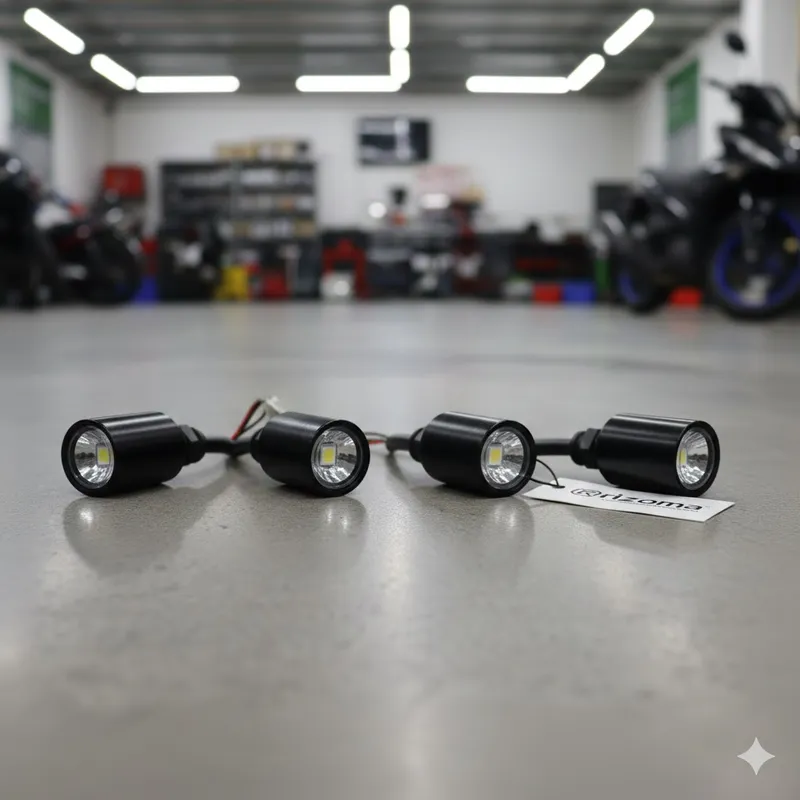 Đèn Xi Nhan LED Rizoma Club (Bộ 4 cái)